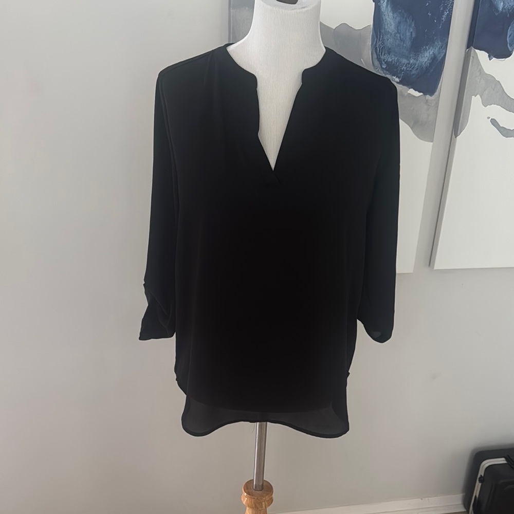 🛑CLEARANCE 🛑 Black Women's blouse